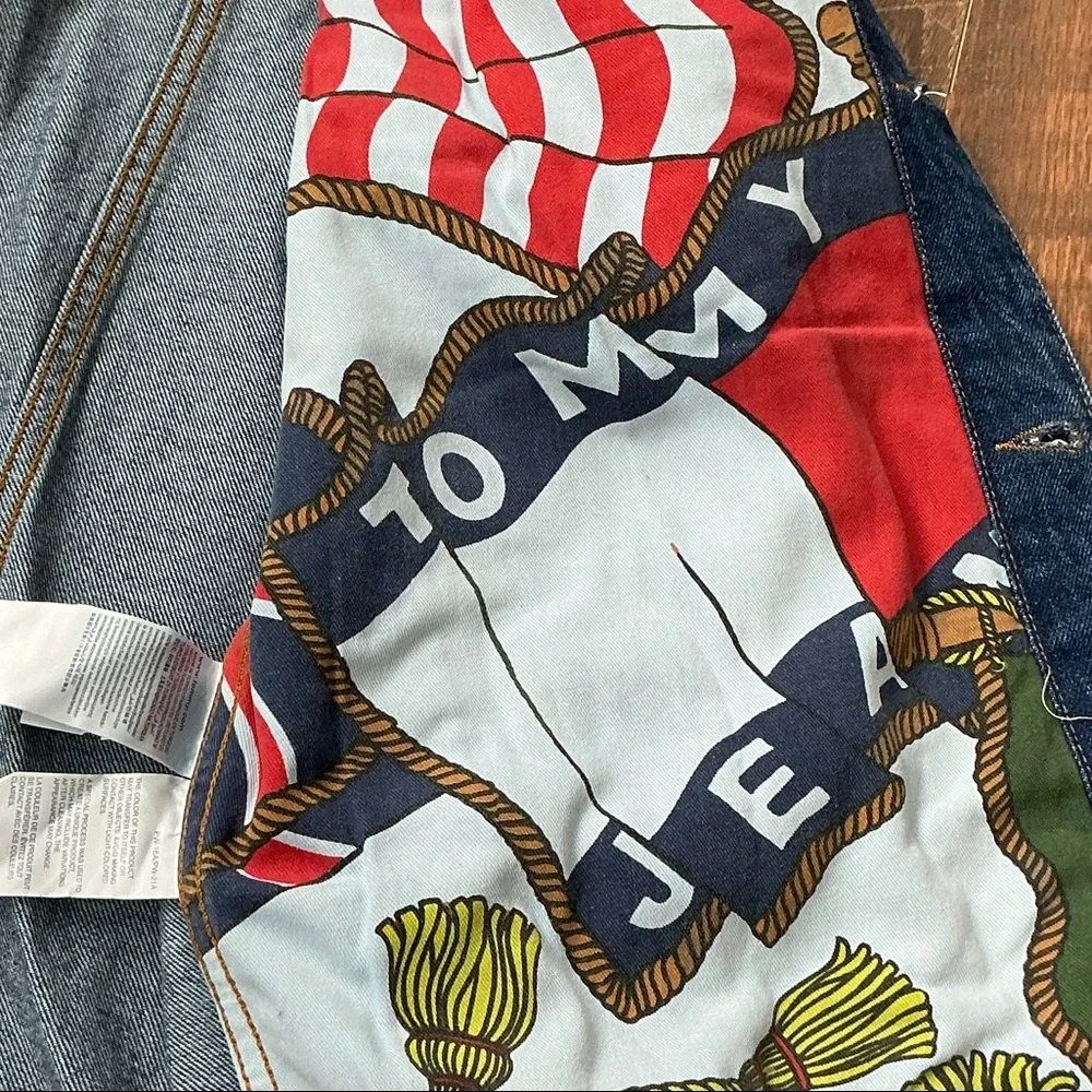 Tommy Hilfiger TJM 90s Capsule Denim Jacket NWT - Size Medium